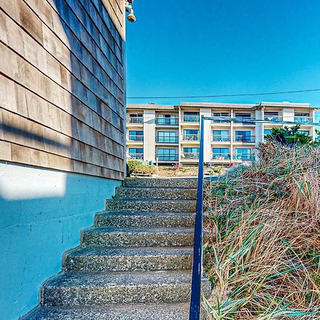 Flounder'S Crib Condo Lincoln City Exterior photo