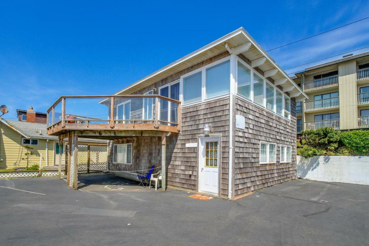 Flounder'S Crib Condo Lincoln City Exterior photo